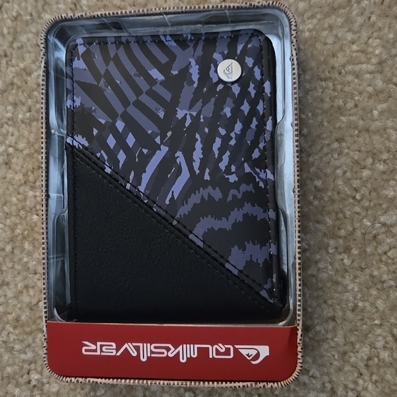 Quicksilver - Picture 2 of 3